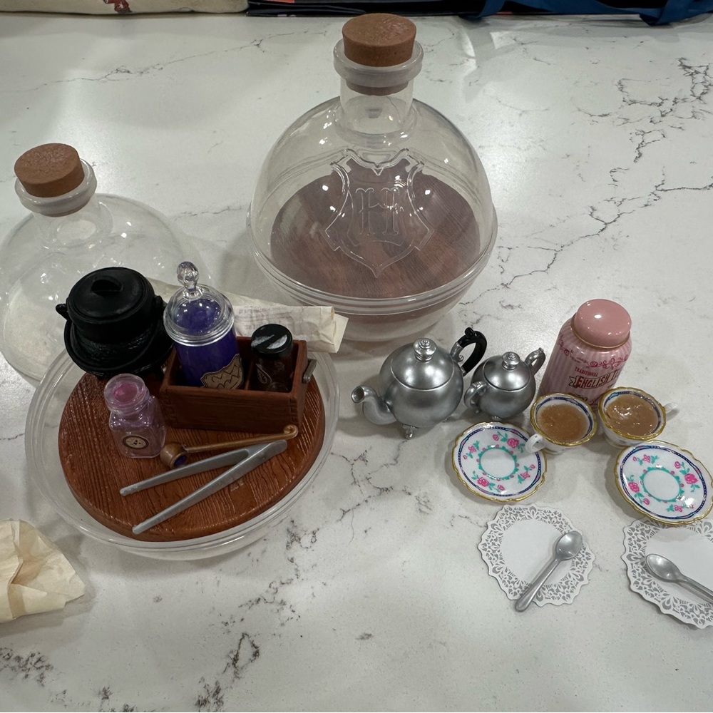 Mini Verse Harry Potter 3 containers As Is